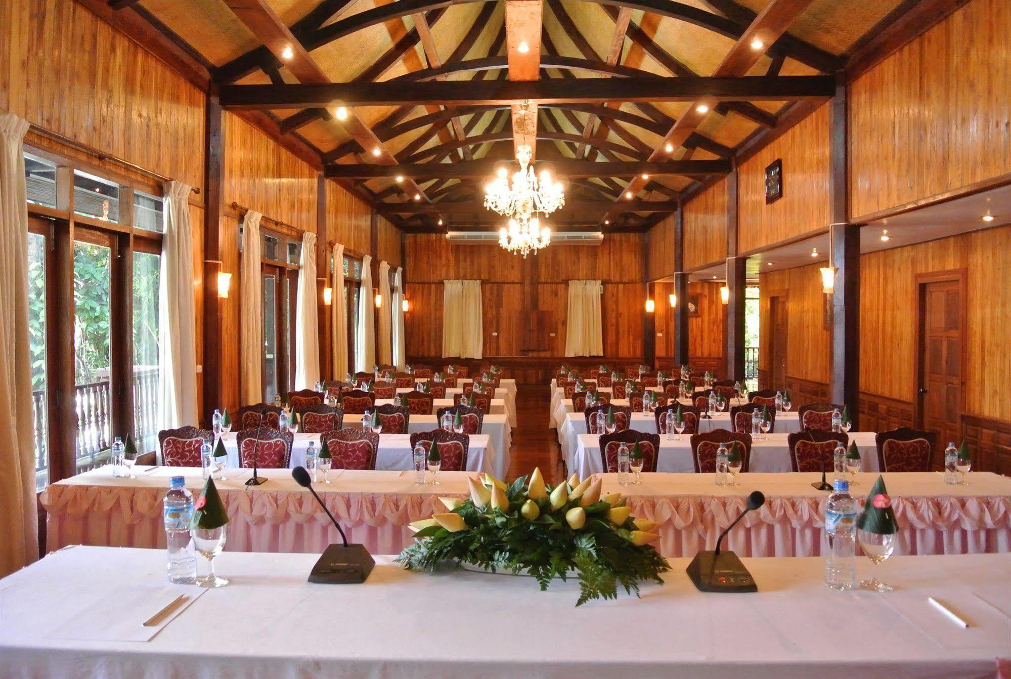Chanthavinh Resort & Spa Λουάνγκ Πραμπάνγκ Εξωτερικό φωτογραφία